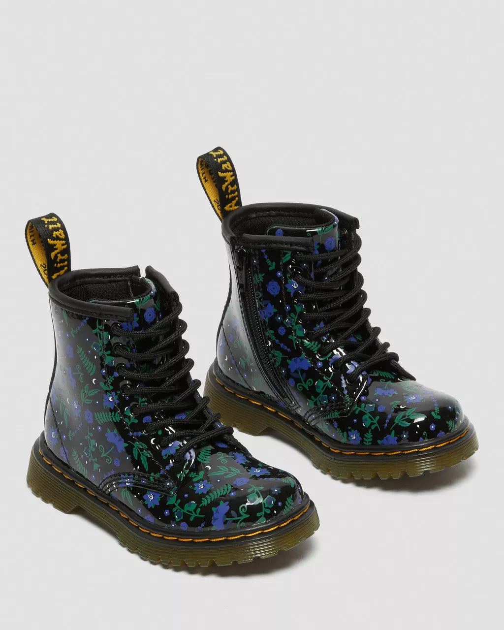 1460 T Black Mystic Garden