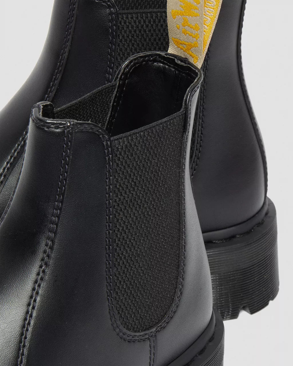2976 Felix Vegan Platform Chelsea Boots